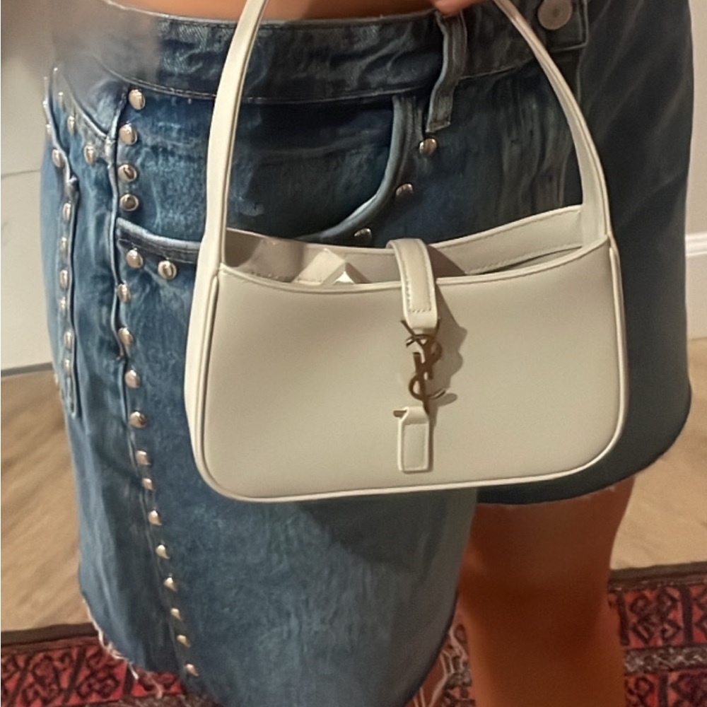 Studded Blue long shorts ref - Picture 9 of 9